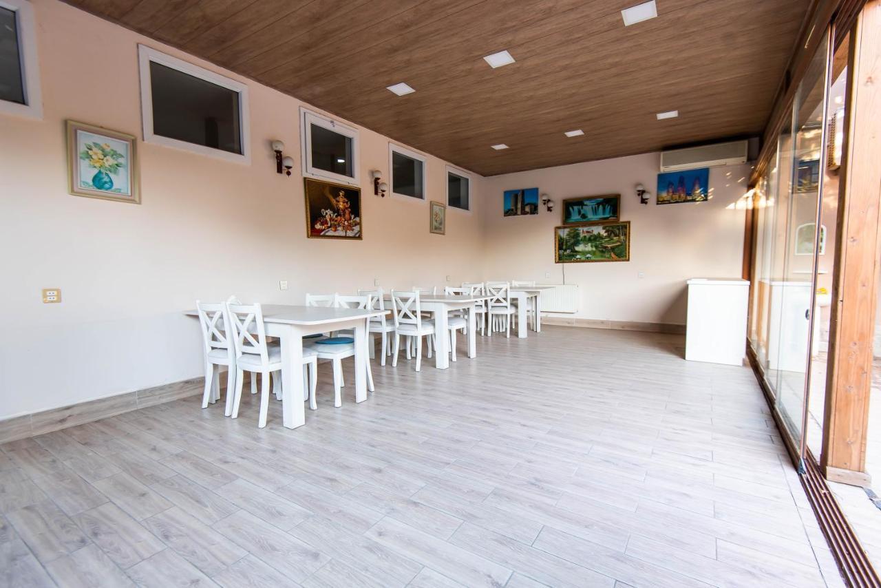 Damla Hotel Baku Ngoại thất bức ảnh