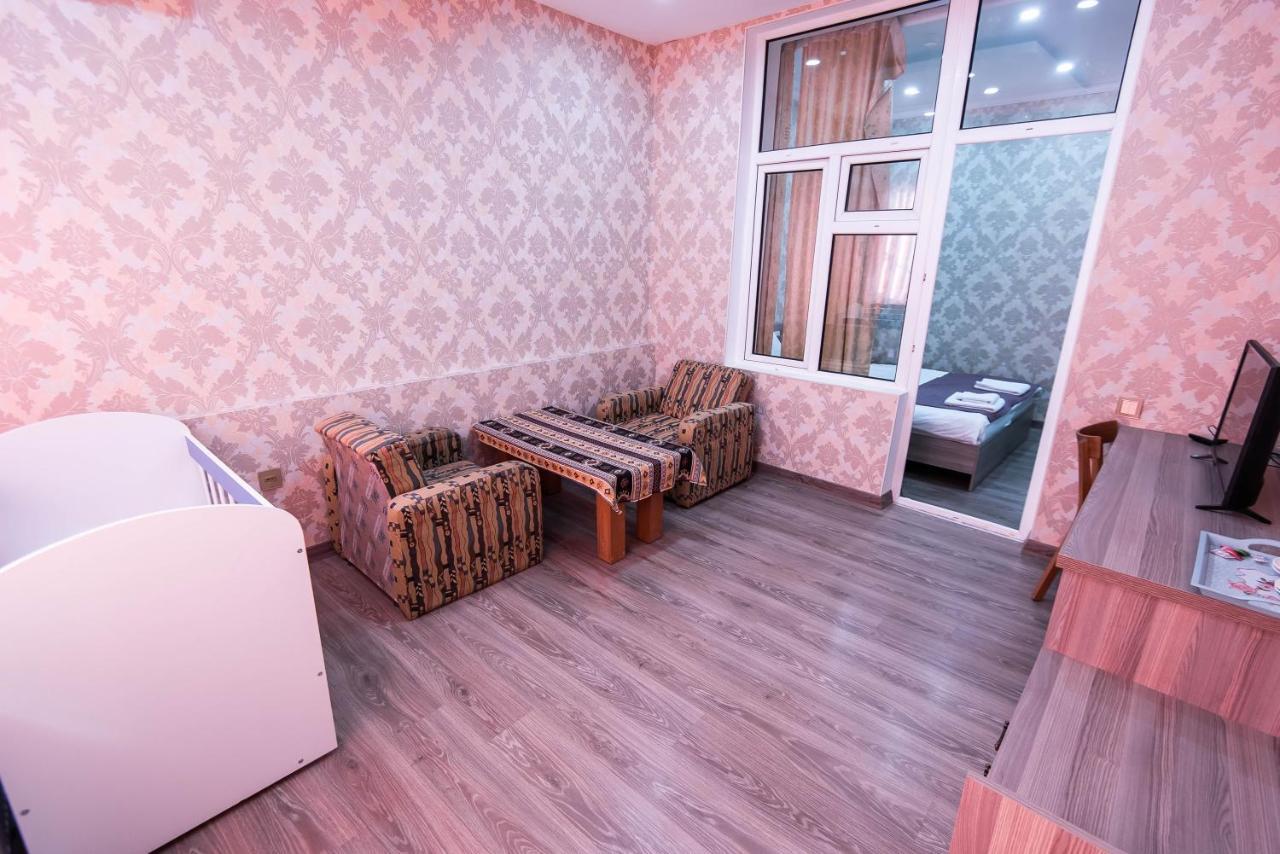 Damla Hotel Baku Ngoại thất bức ảnh